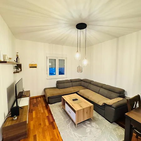 Lux Barbara * Podgorica